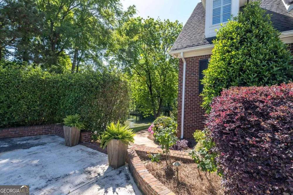 306 Cascade RD Columbus, GA 31904