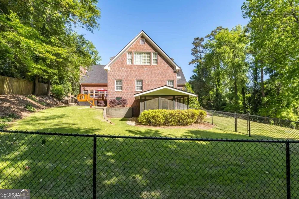 306 Cascade RD Columbus, GA 31904