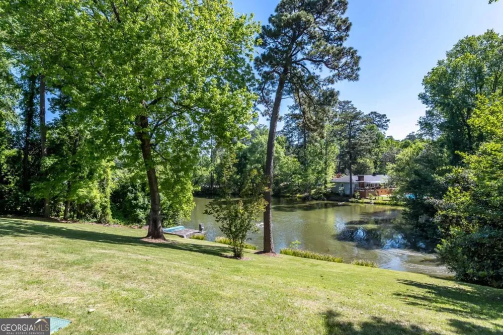 306 Cascade RD Columbus, GA 31904