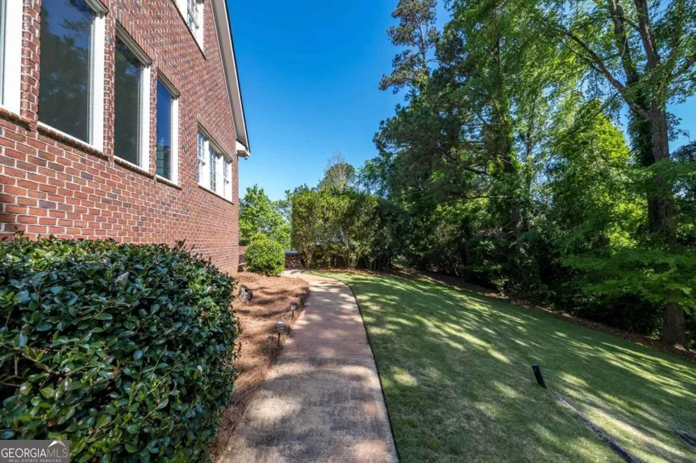 306 Cascade RD Columbus, GA 31904
