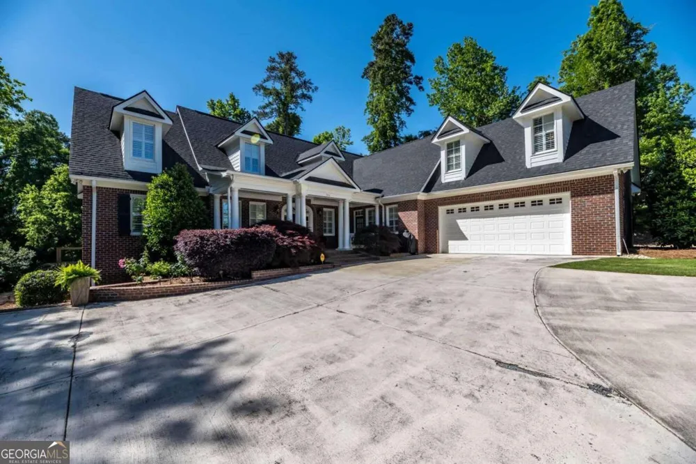 306 Cascade RD Columbus, GA 31904
