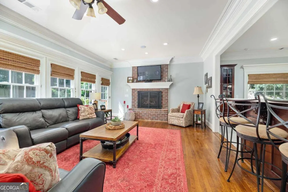 306 Cascade RD Columbus, GA 31904