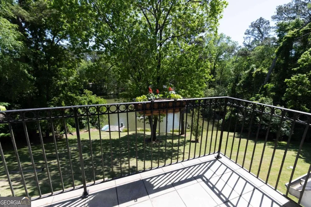 306 Cascade RD Columbus, GA 31904