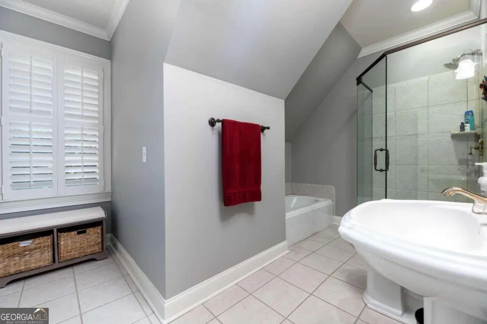 306 Cascade RD Columbus, GA 31904