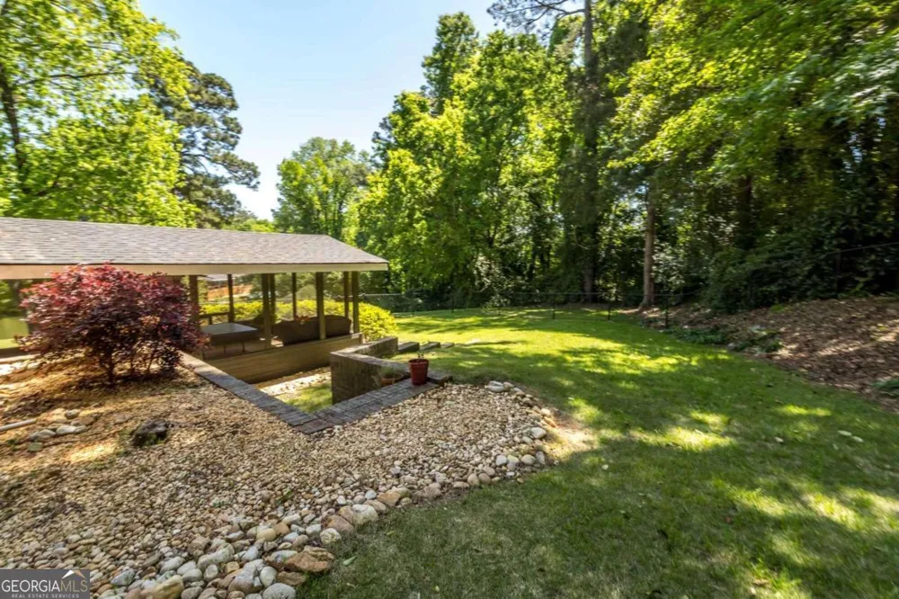 306 Cascade RD Columbus, GA 31904