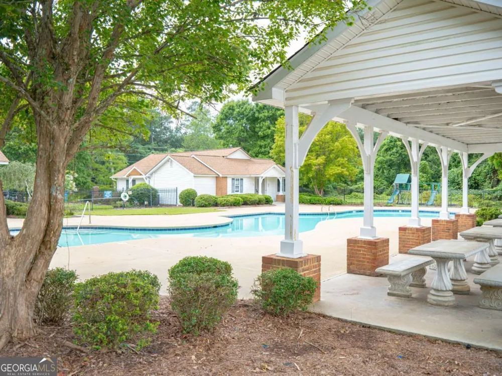 1860 Pinehurst View DR Grayson, GA 30017