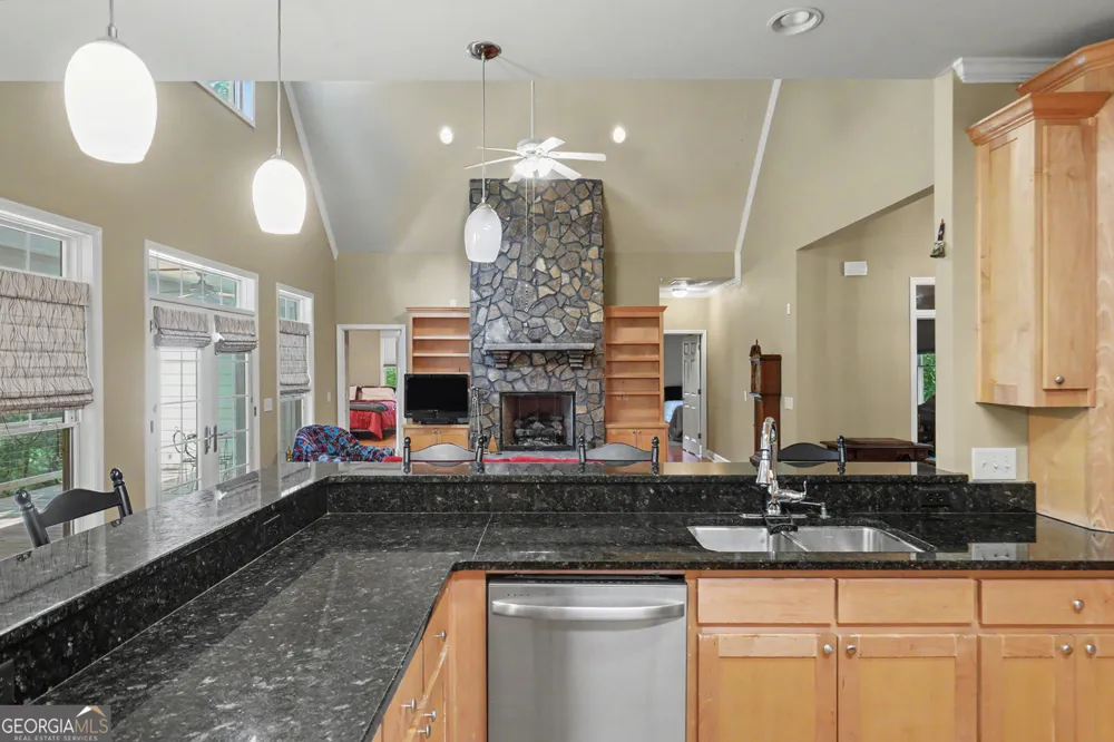 54 Esco Circle Rabun Gap, GA 30568