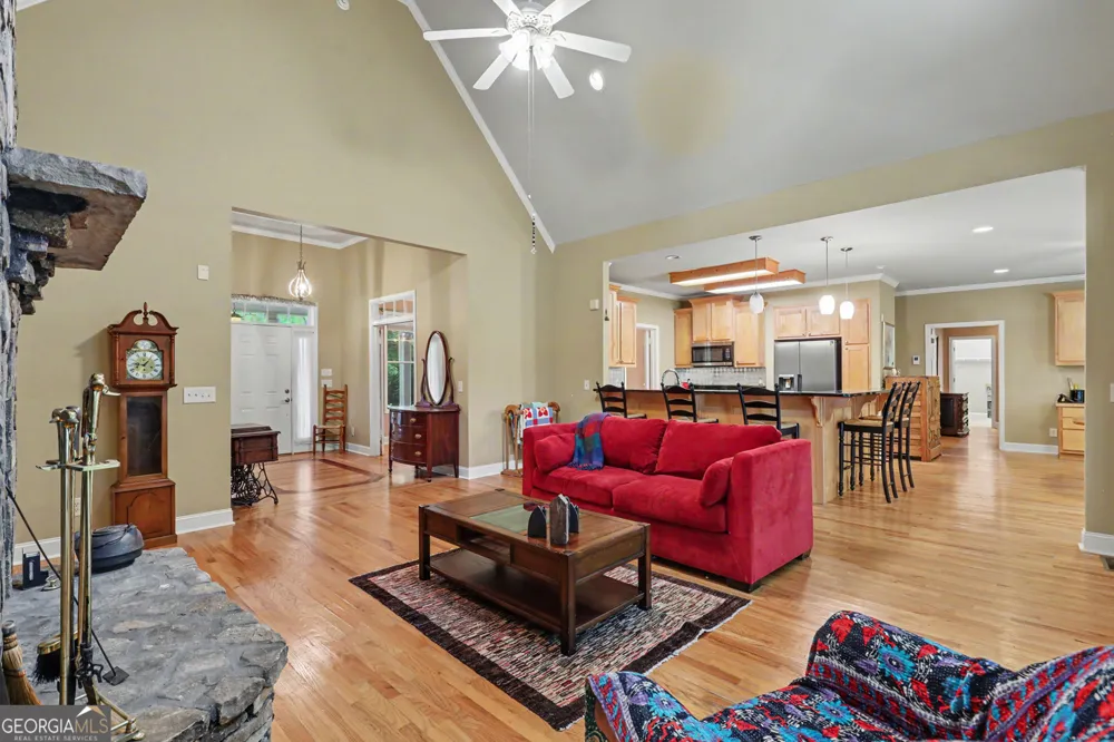 54 Esco Circle Rabun Gap, GA 30568