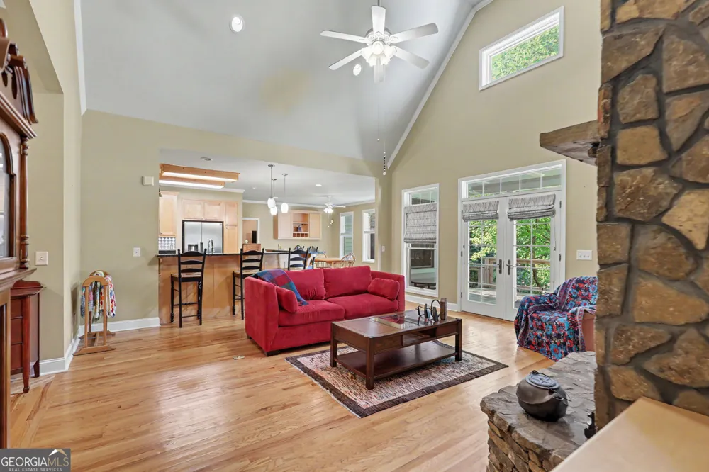 54 Esco Circle Rabun Gap, GA 30568