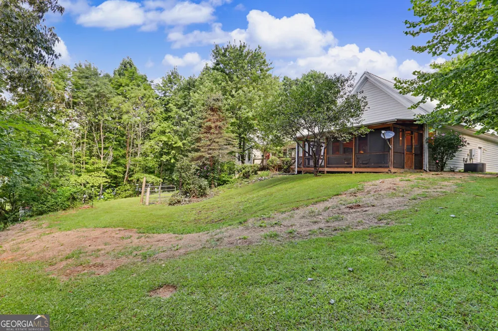 54 Esco Circle Rabun Gap, GA 30568
