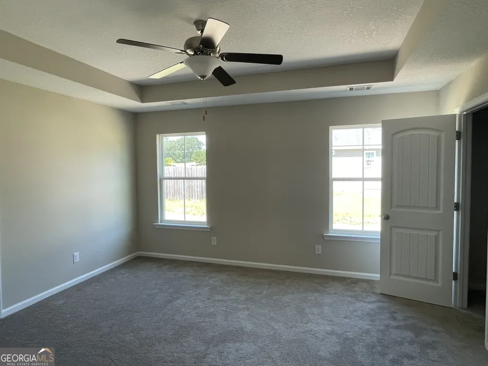 57 NW Riverside DR Ludowici, GA 31316
