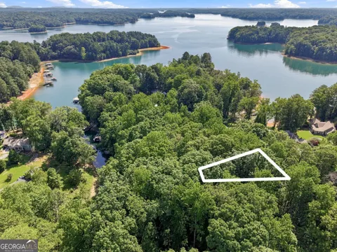 9285 Crystal Springs RD