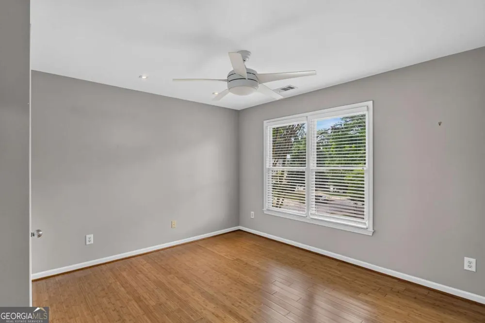 6010 Georgetown Park DR Norcross, GA 30071