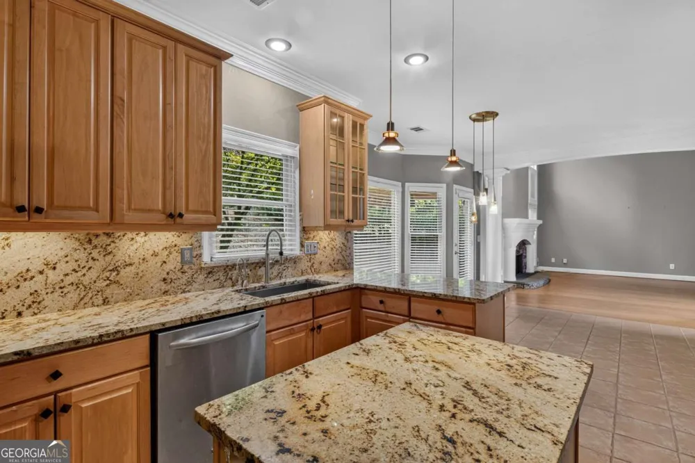 6010 Georgetown Park DR Norcross, GA 30071