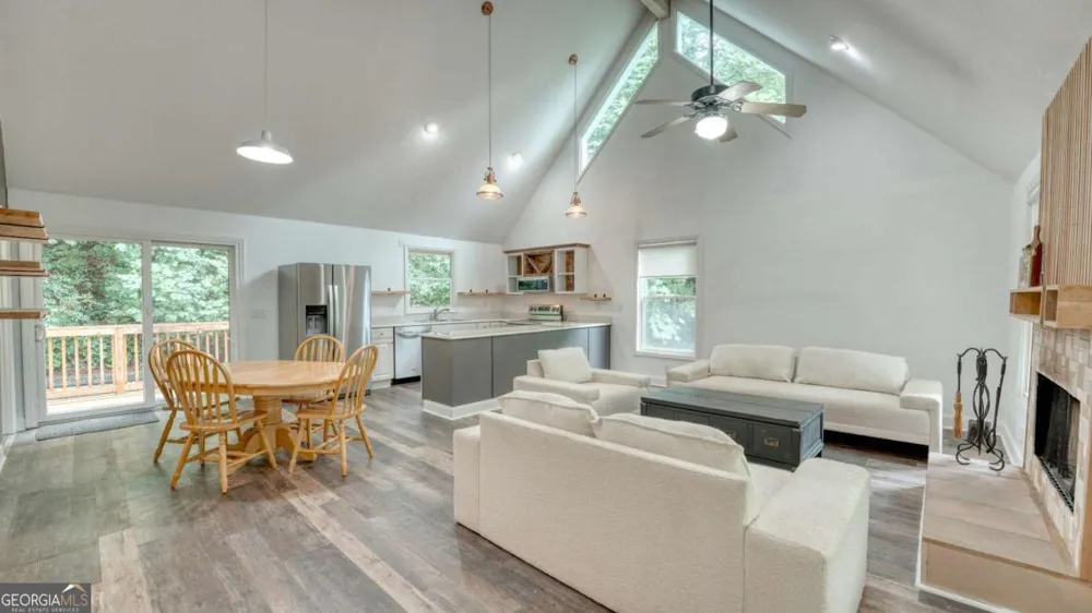 4107 Twiggs DR Hiawassee, GA 30546