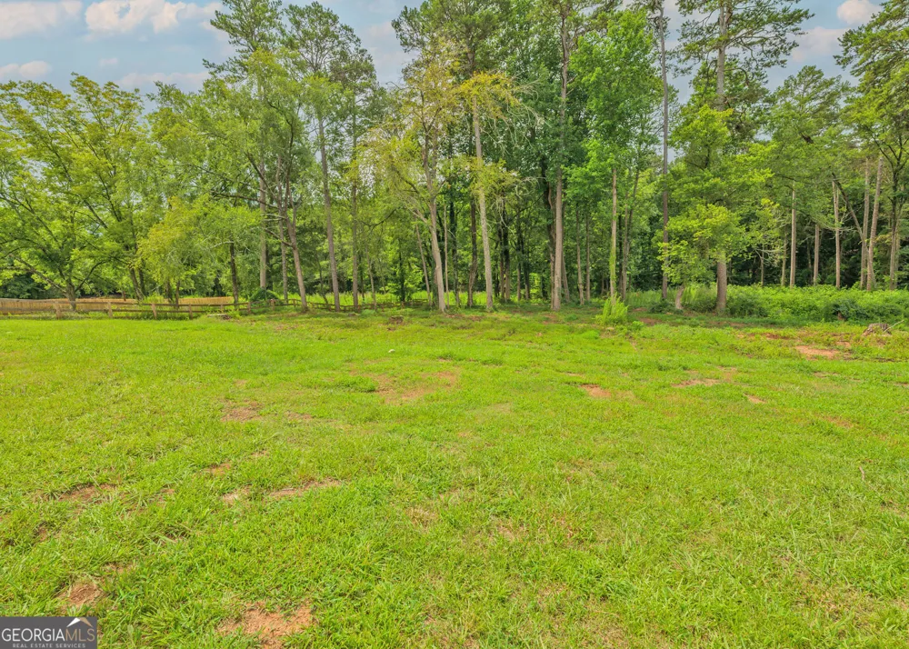 329 Church ST Pendergrass, GA 30567