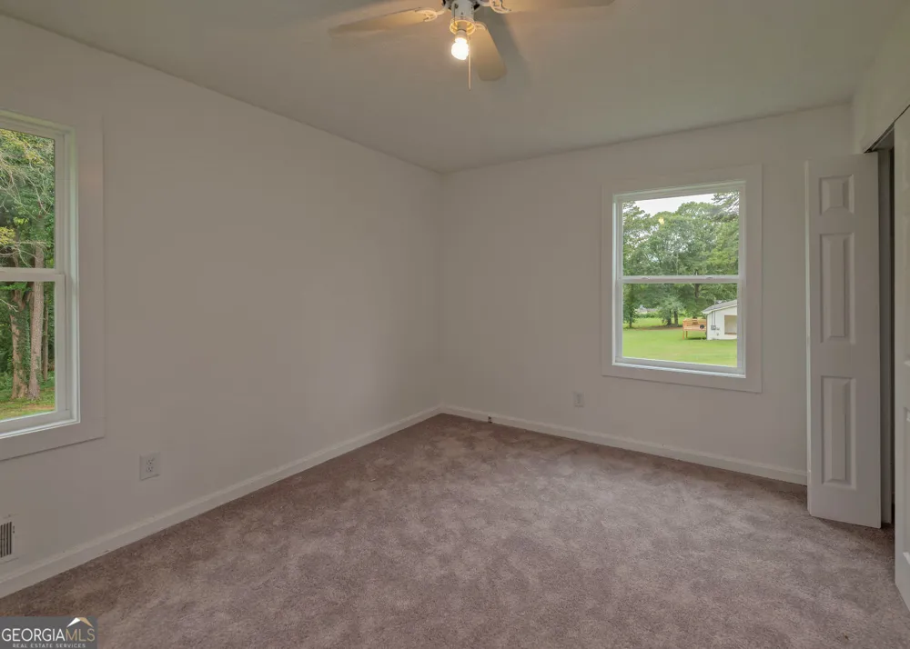 329 Church ST Pendergrass, GA 30567