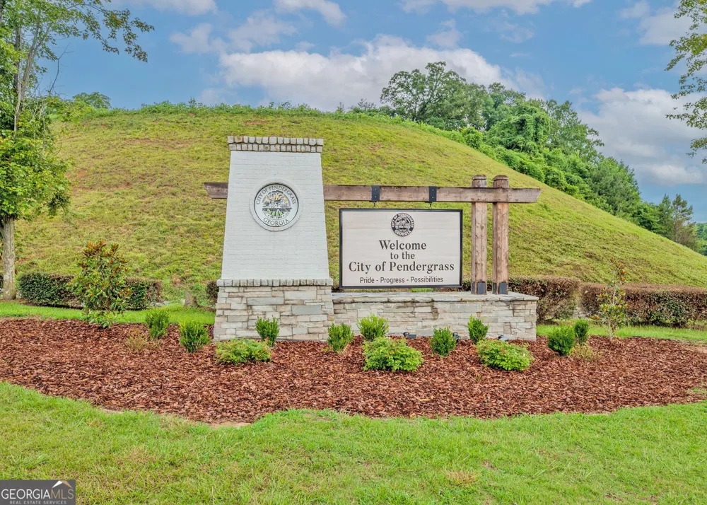 329 Church ST Pendergrass, GA 30567