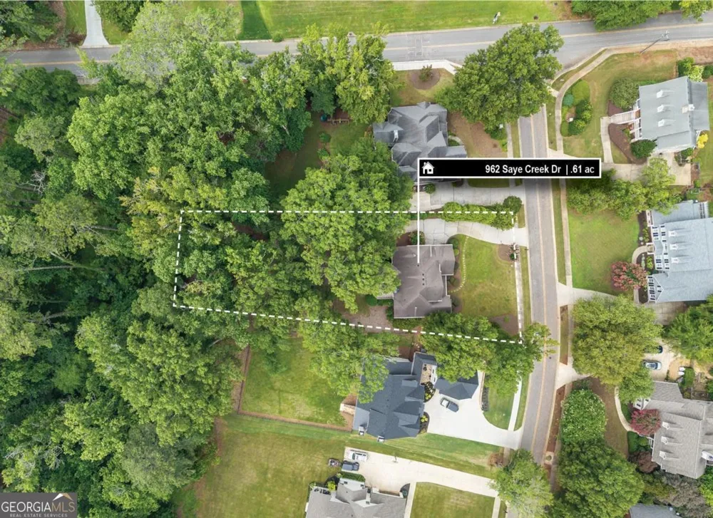962 Saye Creek DR Madison, GA 30650