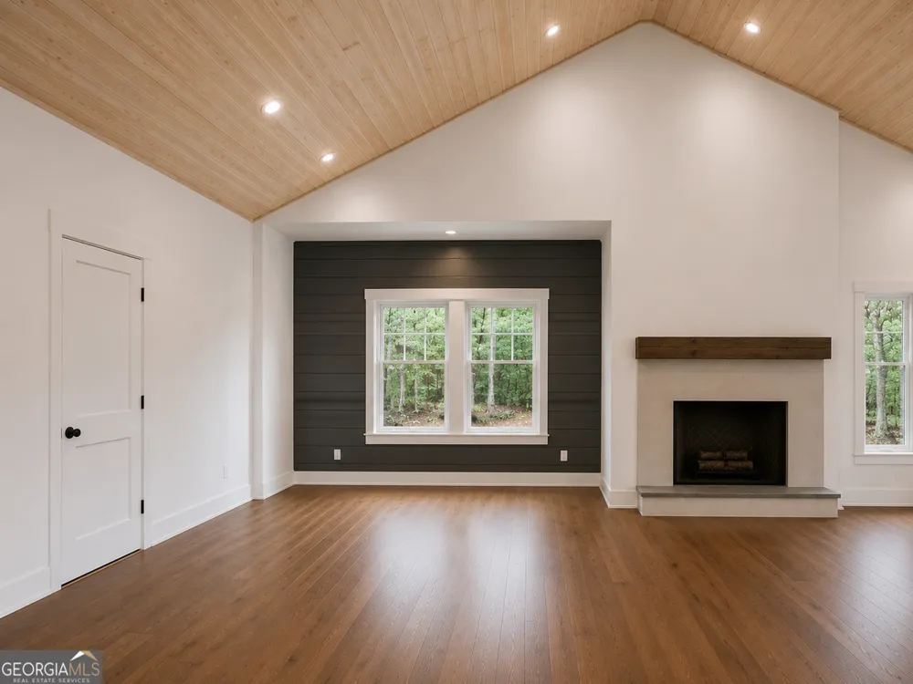 102 Thurman DR Thomaston, GA 30286