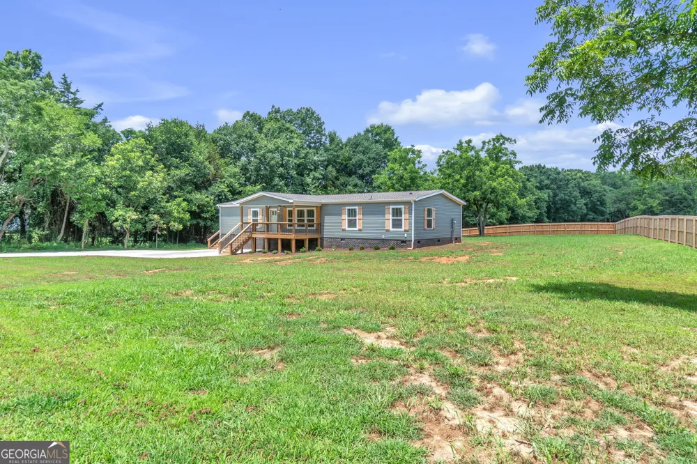 108 Old River RD Iva, SC 29655
