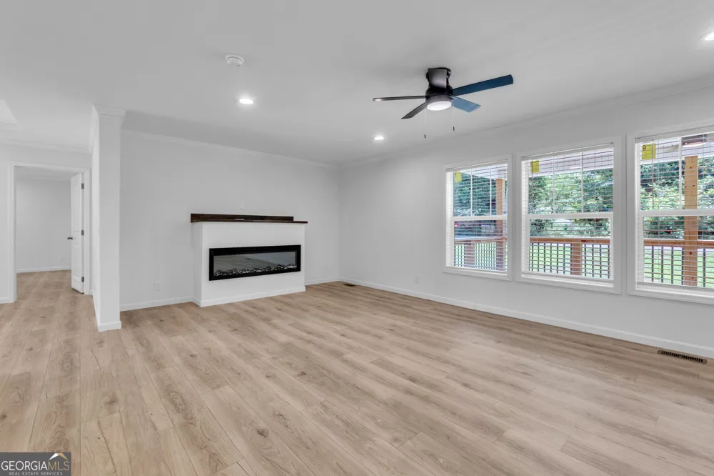 108 Old River RD Iva, SC 29655