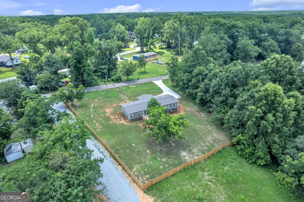 108 Old River RD Iva, SC 29655
