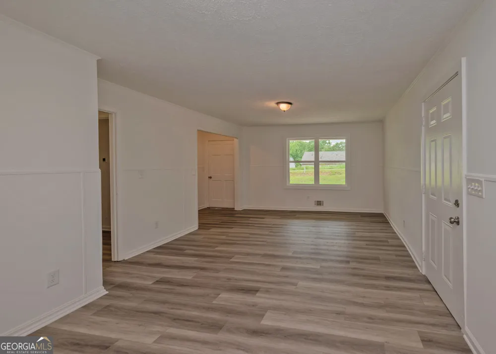 371 Church ST Pendergrass, GA 30567
