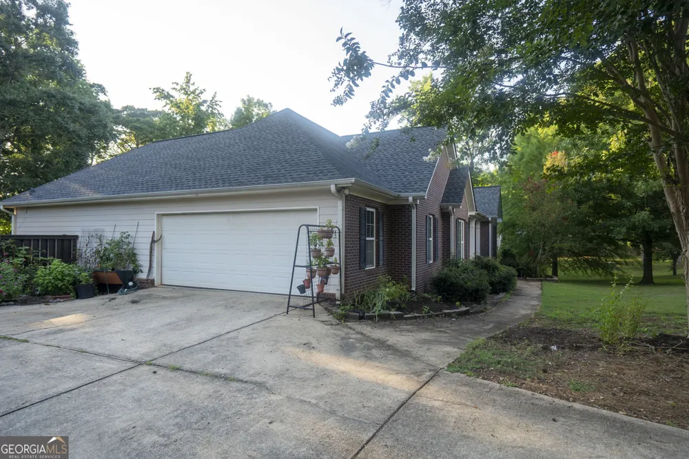 115 Planters Ridge DR LaGrange, GA 30240