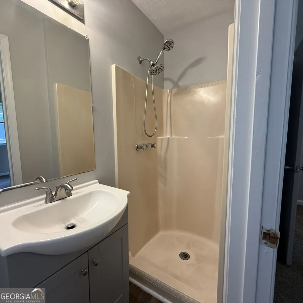 4101 Springlake CIR Buford, GA 30519