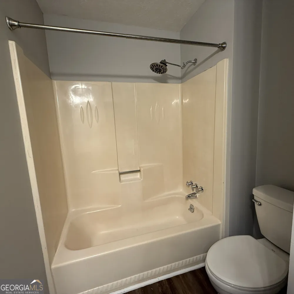 4101 Springlake CIR Buford, GA 30519