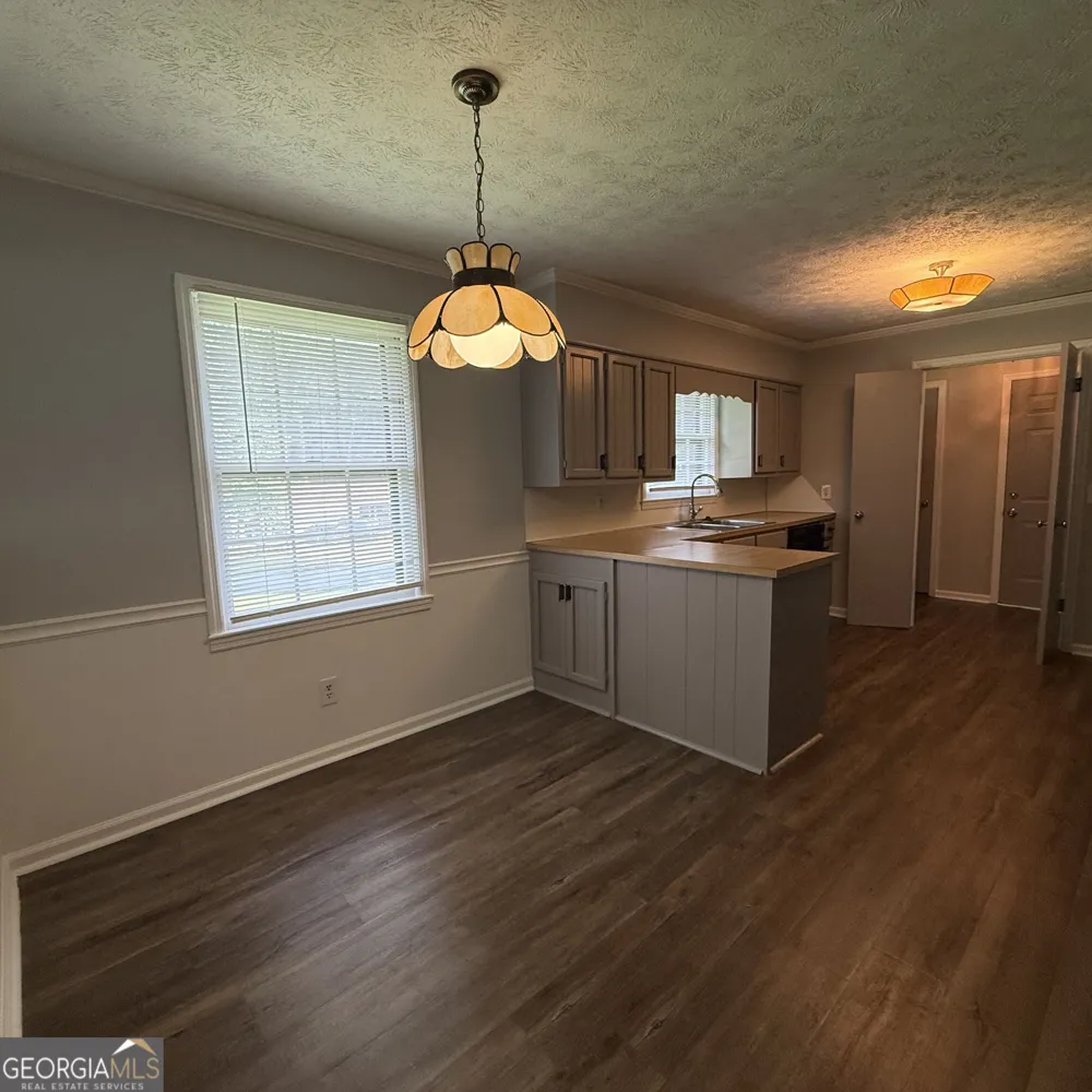 4101 Springlake CIR Buford, GA 30519