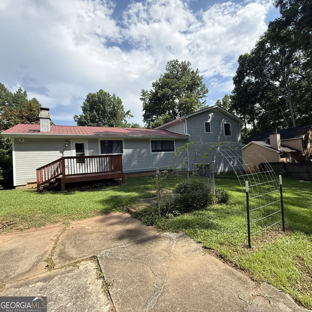 4101 Springlake CIR Buford, GA 30519