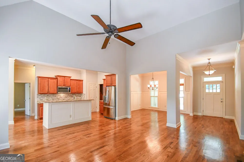 173 Indian Oak DR Waleska, GA 30183