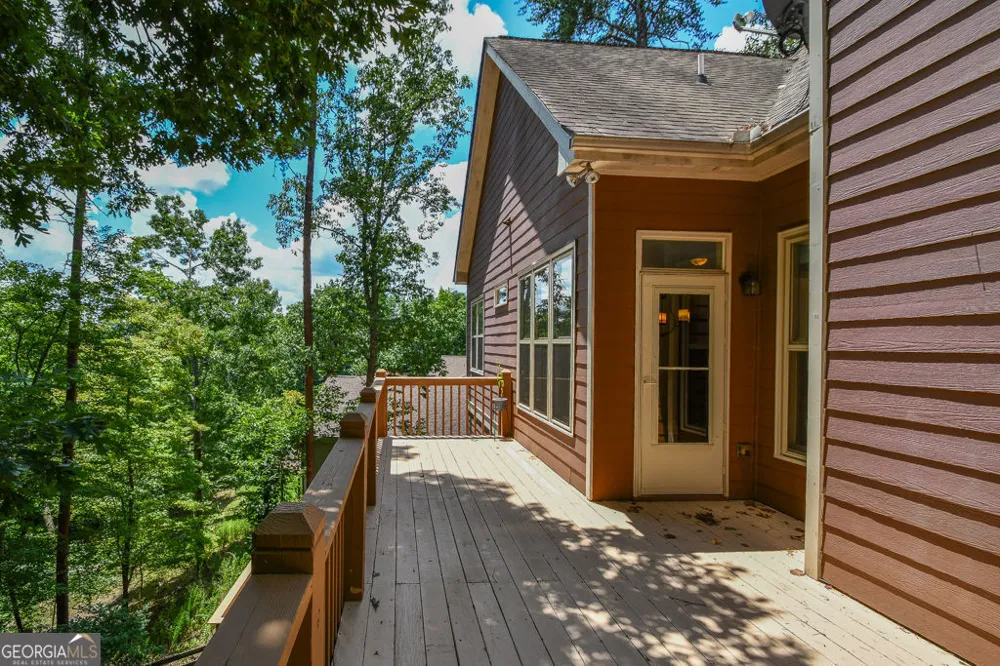 173 Indian Oak DR Waleska, GA 30183