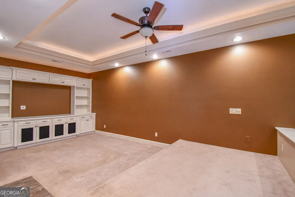 173 Indian Oak DR Waleska, GA 30183