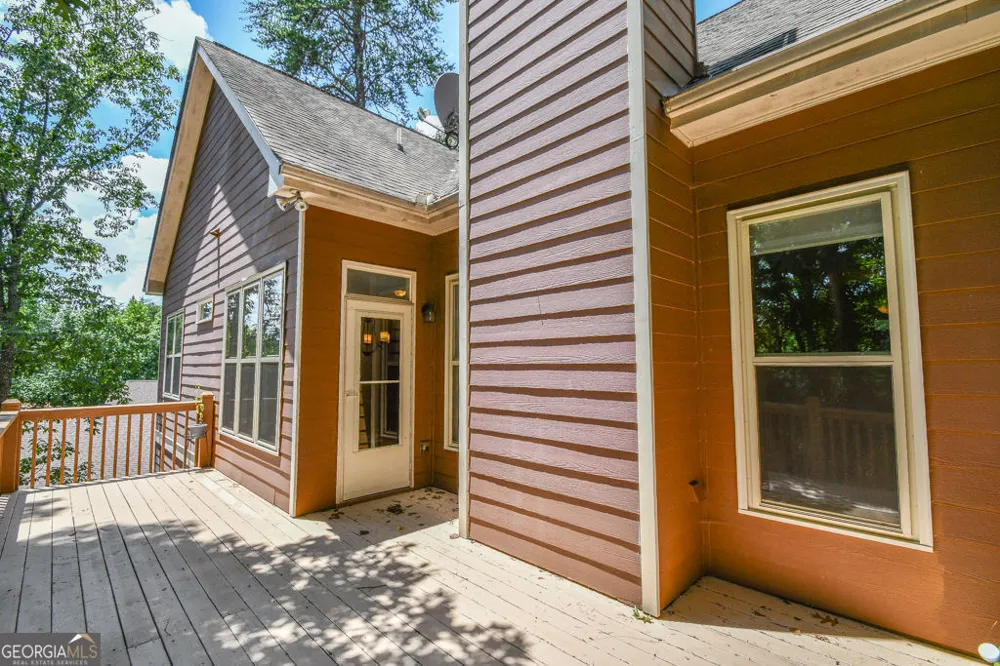 173 Indian Oak DR Waleska, GA 30183