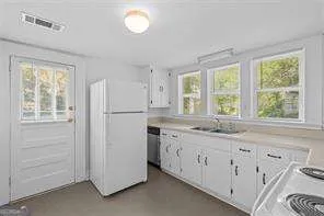 76 Mill ST Tallapoosa, GA 30176