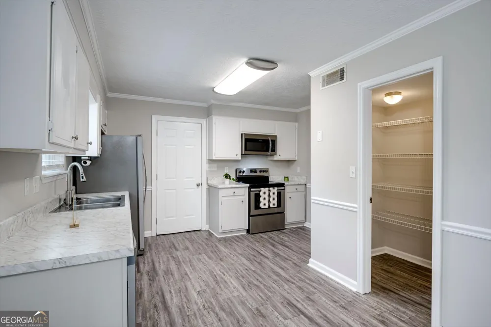 2307 Perot DR Hephzibah, GA 30815