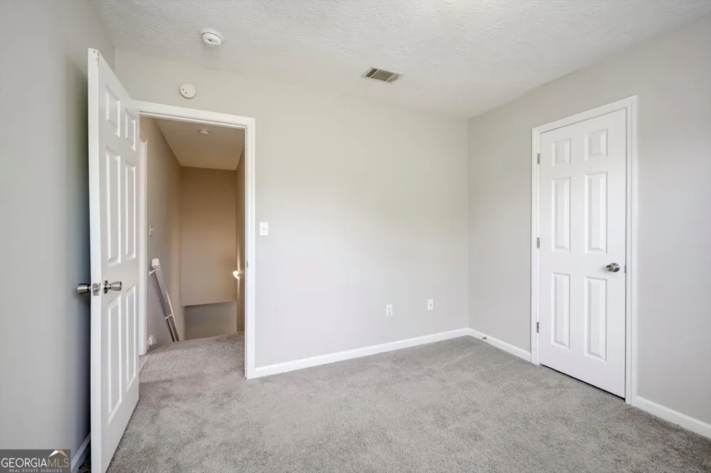 2307 Perot DR Hephzibah, GA 30815