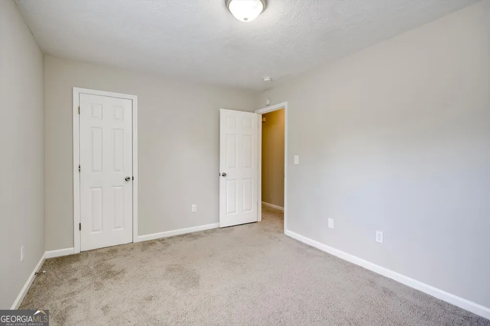 2307 Perot DR Hephzibah, GA 30815