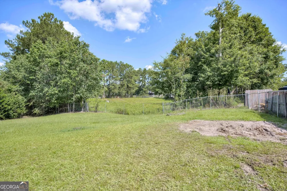 2307 Perot DR Hephzibah, GA 30815
