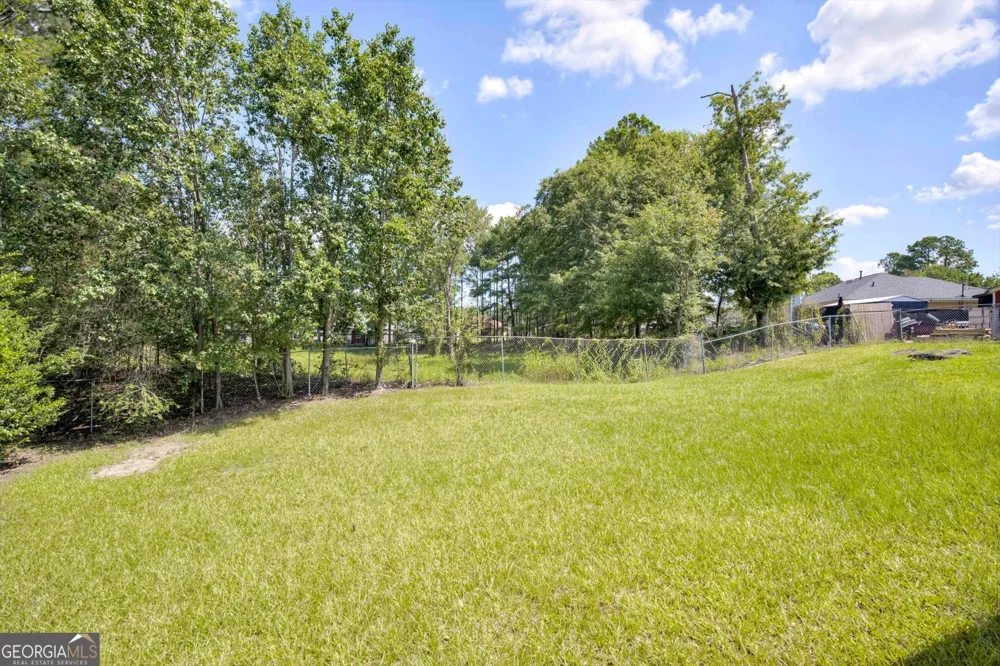 2307 Perot DR Hephzibah, GA 30815