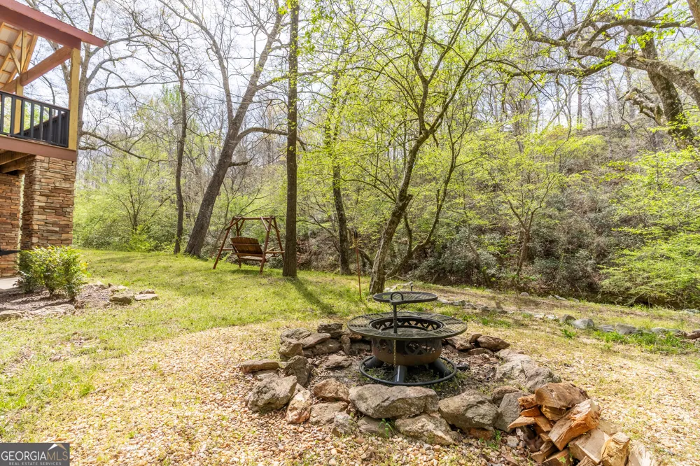 597 Meadow Brook LN Royston, GA 30662