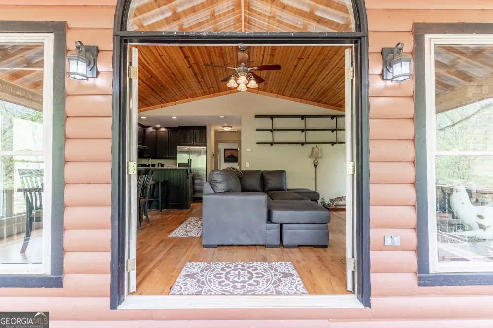 597 Meadow Brook LN Royston, GA 30662