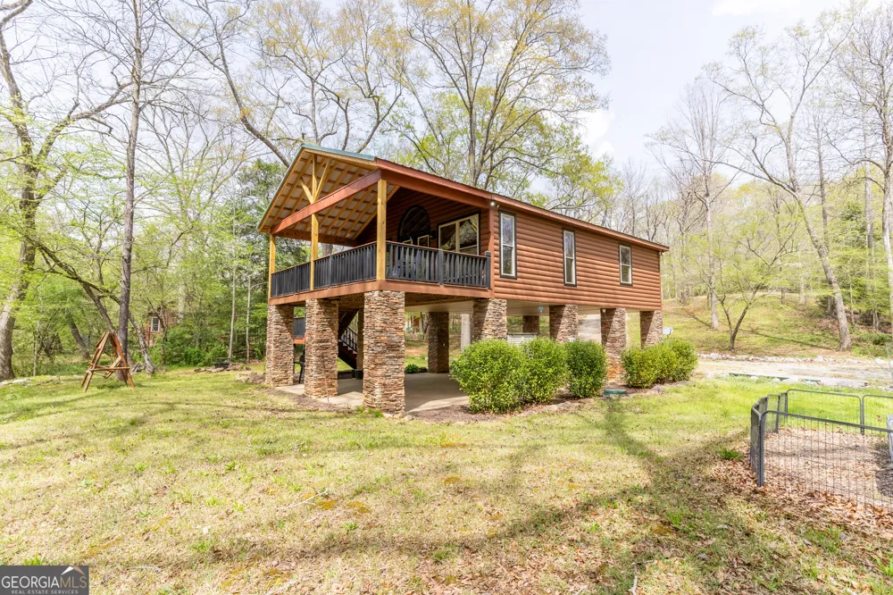 597 Meadow Brook LN Royston, GA 30662