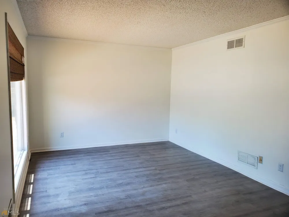 1 Duffers CT Kennesaw, GA 30144