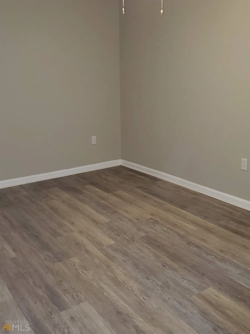 1 Duffers CT Kennesaw, GA 30144