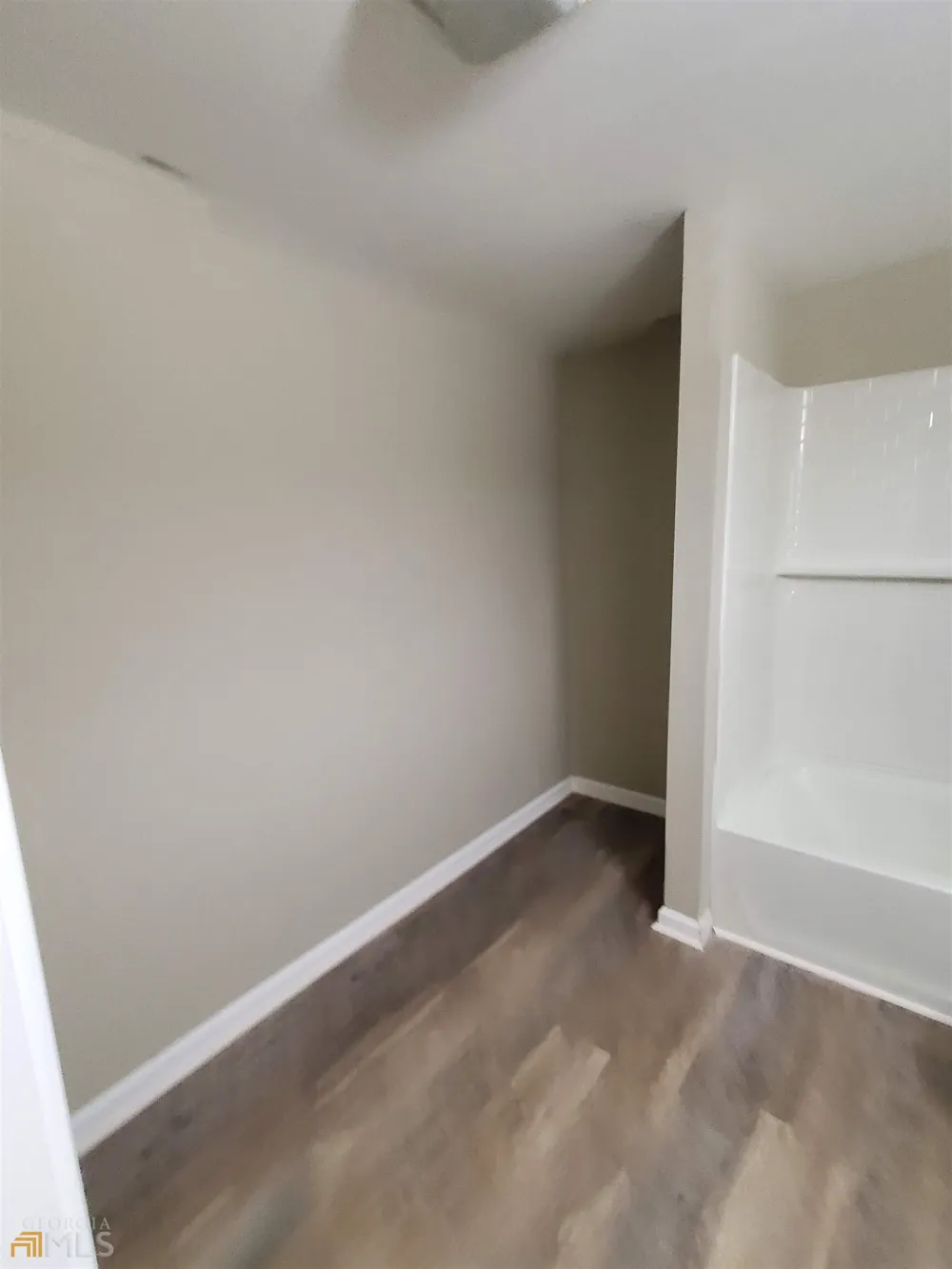 1 Duffers CT Kennesaw, GA 30144