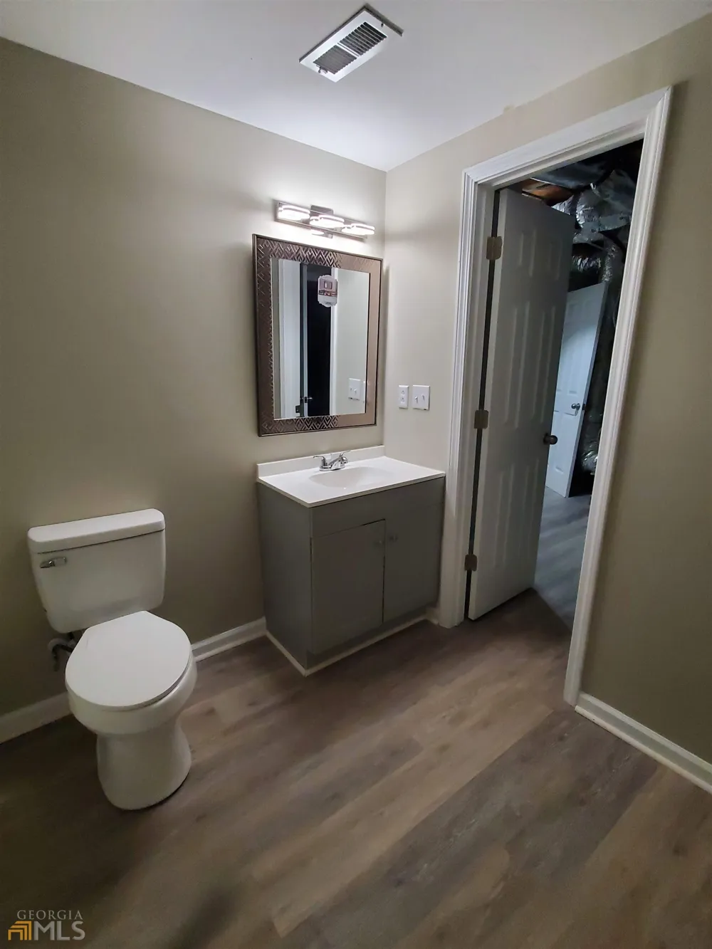 1 Duffers CT Kennesaw, GA 30144